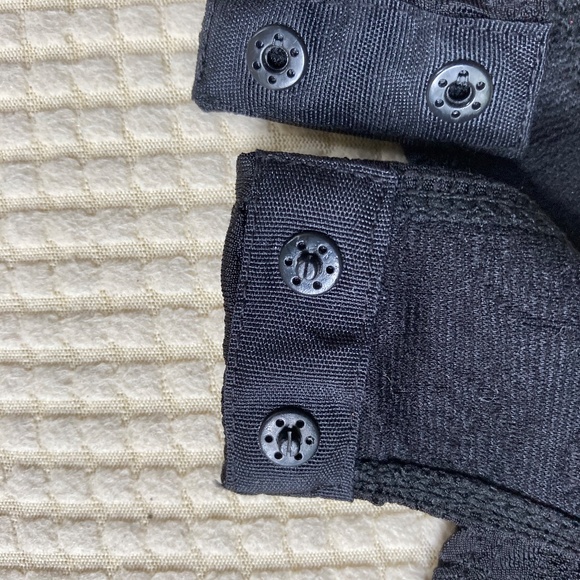 BNWT H&M bodysuit lining around the bust - Picture 3 of 7